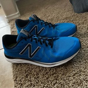 Pair of new balance shoes for men size 13